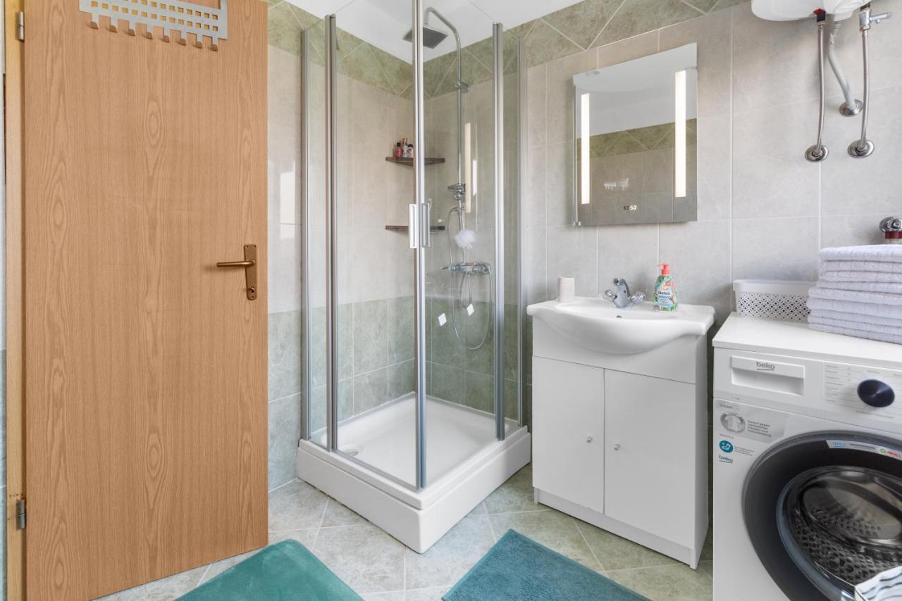 Apartment Mdm Buje Exteriér fotografie