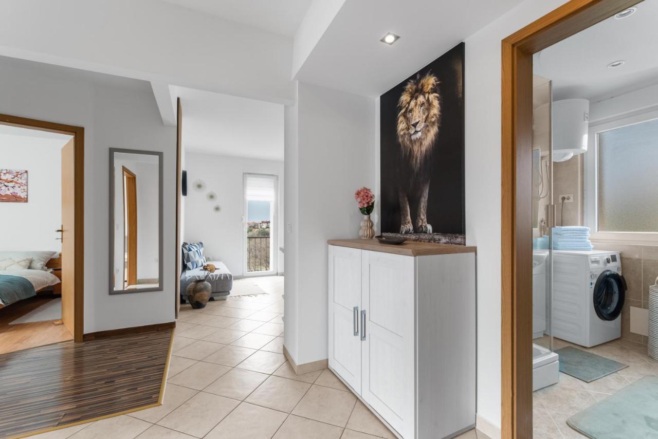 Apartment Mdm Buje Exteriér fotografie