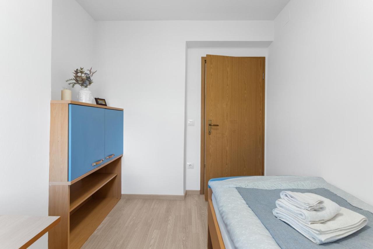 Apartment Mdm Buje Exteriér fotografie
