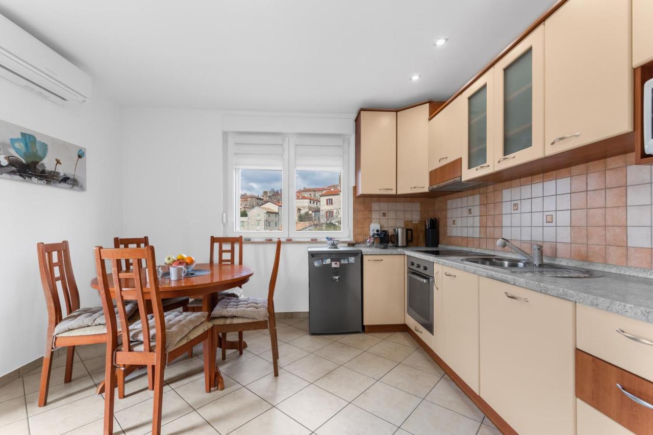 Apartment Mdm Buje Exteriér fotografie